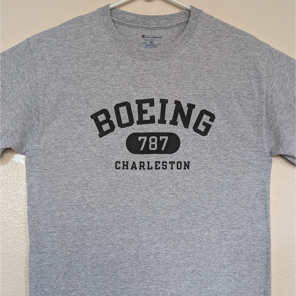 Boeing 787 Dreamliner Medium T-Shirt Champion Aircraft Sleeve Hit Gray